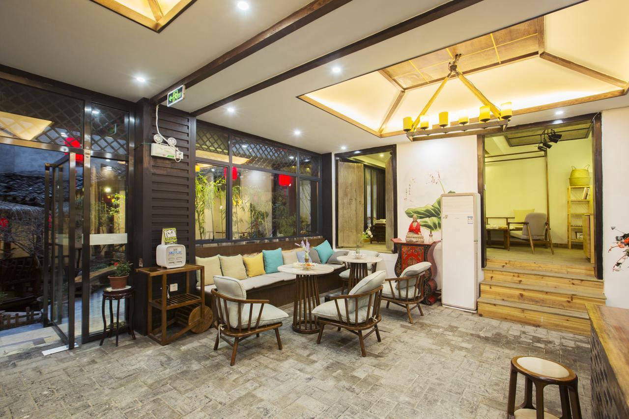 Fenghuang Poshan Inn Εξωτερικό φωτογραφία
