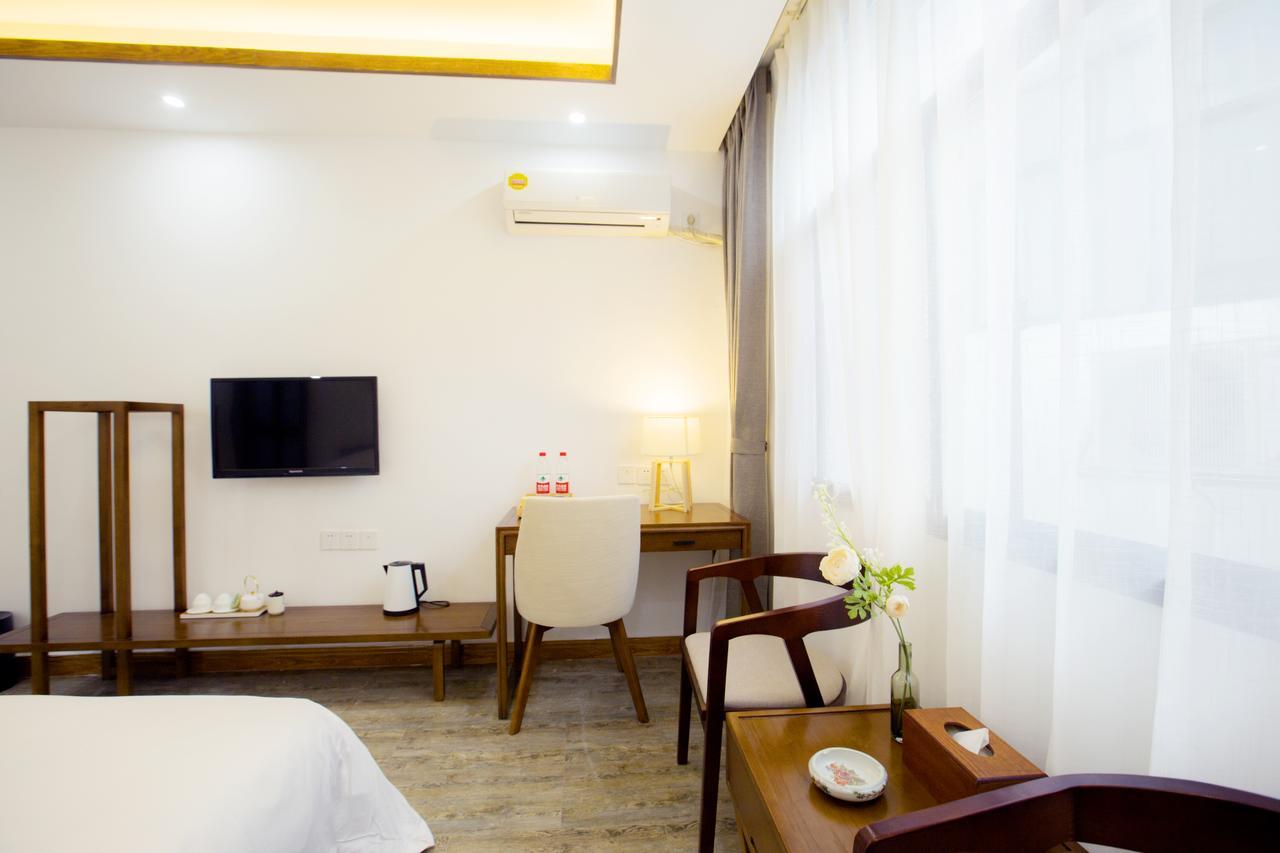 Fenghuang Poshan Inn Εξωτερικό φωτογραφία