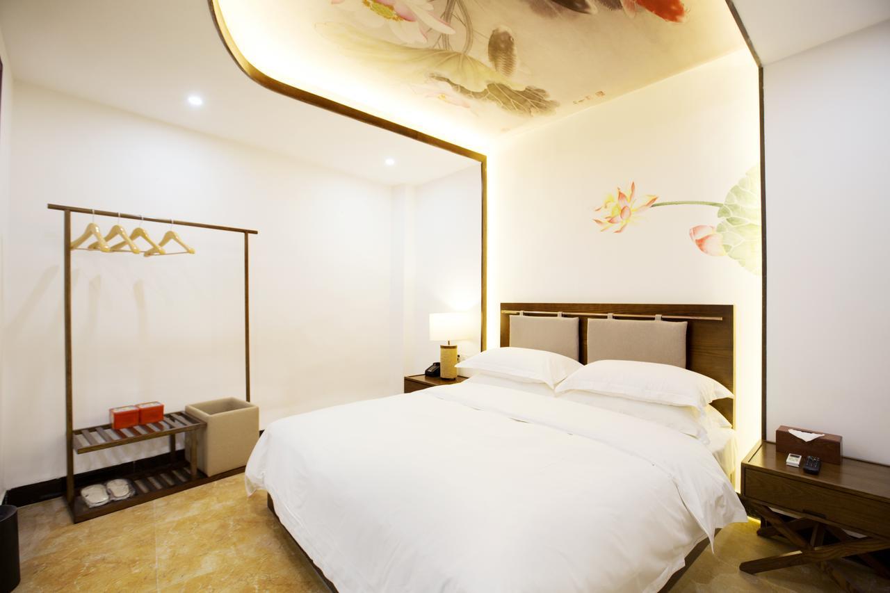 Fenghuang Poshan Inn Εξωτερικό φωτογραφία